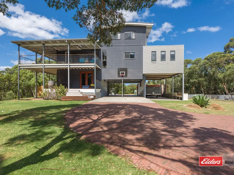 Water View Bush Retreat