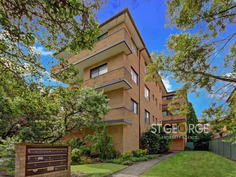 Spacious Interiors, Sought After Locale