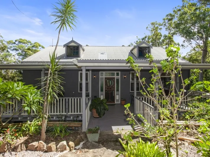 SUBSTANTIAL CHALET STYLE HOME IN THE HILLS