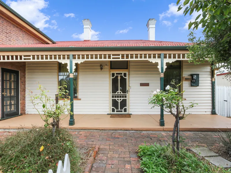 Grand Victorian Residence in Central Bairnsdale