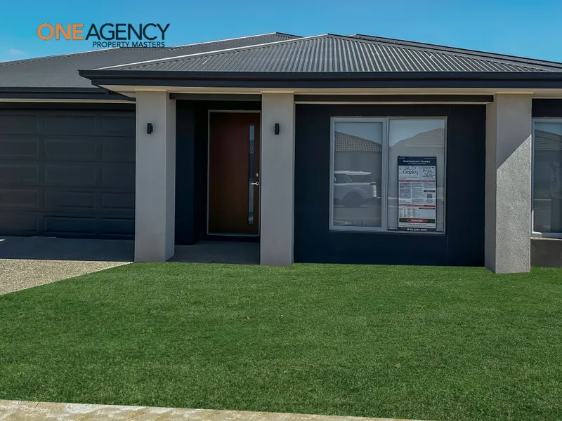 Immaculately Brand New 4 Bedroom House in Lucas !!