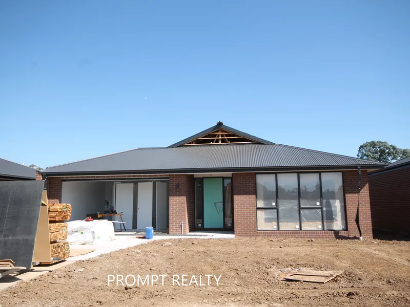 A BRAND NEW  LIFESTYLE TO ADORE ! Settle as early May 2021!