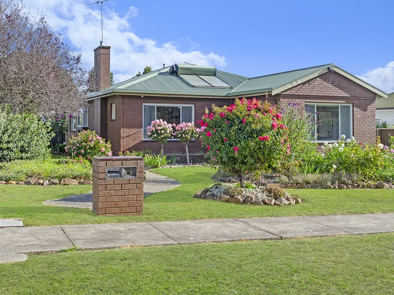 Excellent Family Home – Corner Block