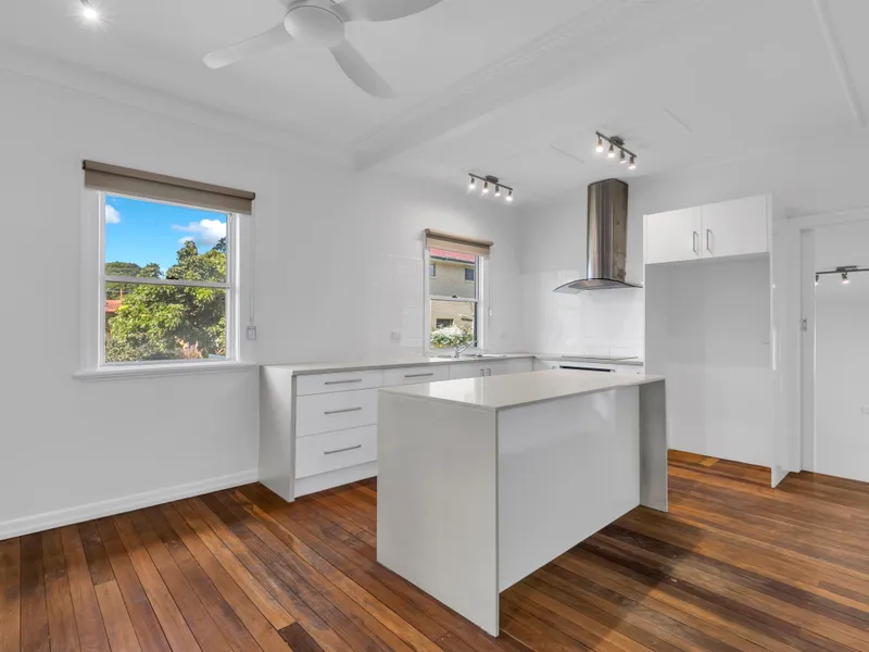 Charming home in Sunnybank