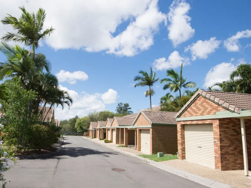 What a fresh and neat unit a lovely townhouse for rent in Sunnybank Hills