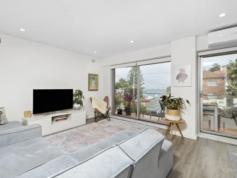 Footsteps to the Sand