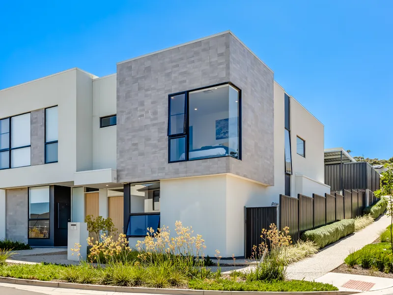 Hi, I'm a Stylish Townhouse in a Beautiful Location…