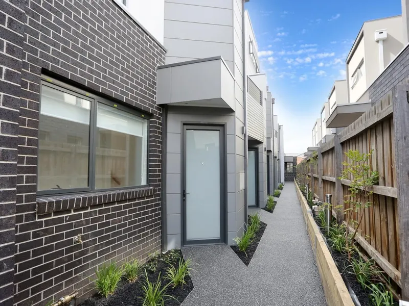 Stylish & Spacious Living in the Heart of Essendon