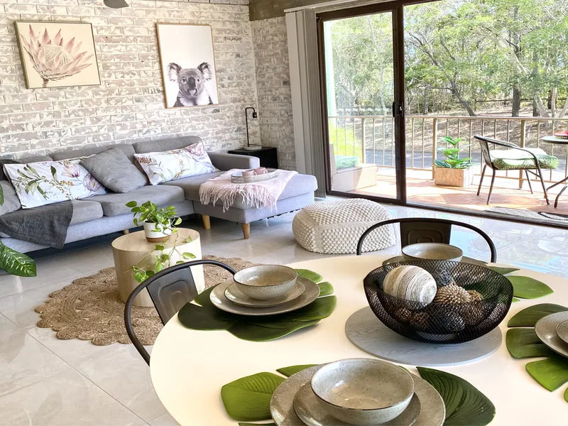 STYLISH, SEASIDE APARTMENT