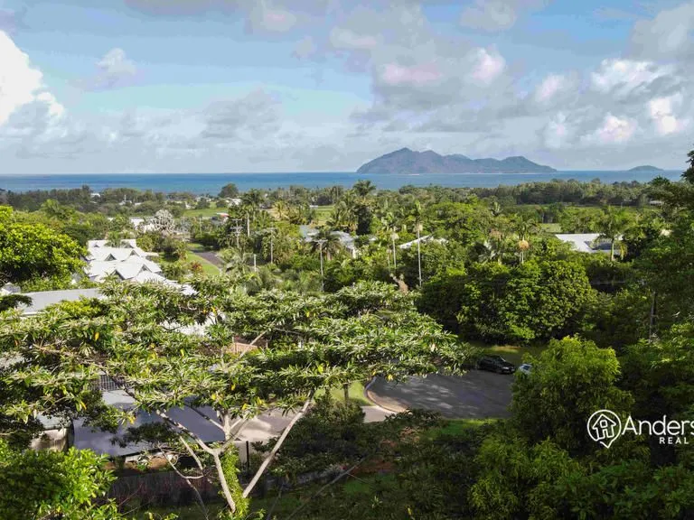 Private Acreage in Heart of Town