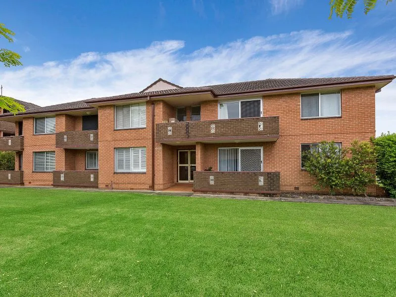 Neat and tidy ground floor unit