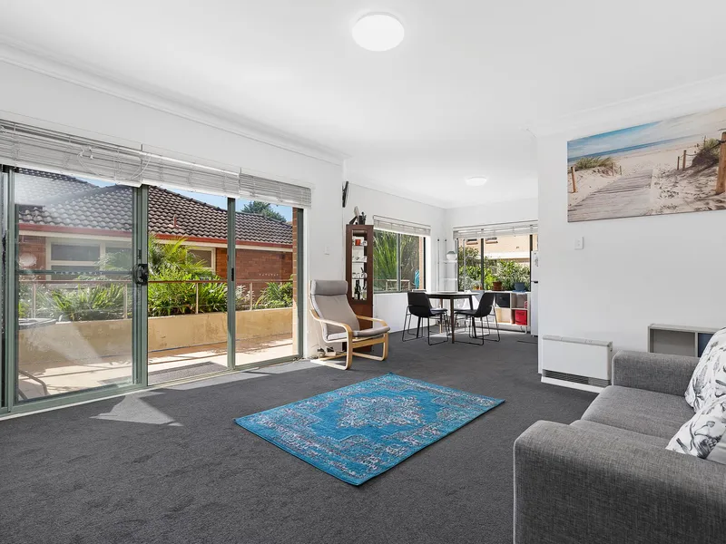 Unique 169m2 2br Premises - Elevated First Floor Position at Rear - Double Garage - North Facing – South Cronulla