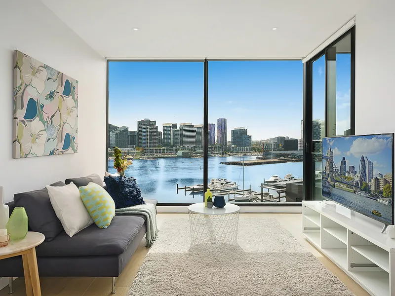 Sublime lifestyle sanctuary at vibrant Docklands