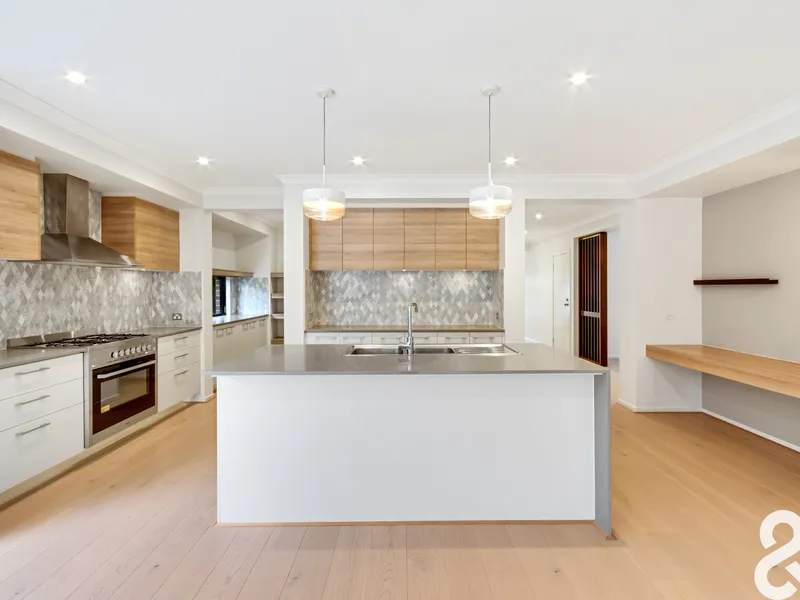 Love the Home, Adore the Location