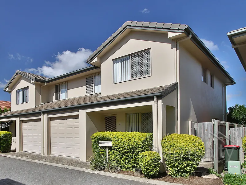 PERFECT PRICE, GREAT LOCATION - WALK TO RICHLANDS TRAIN STATION