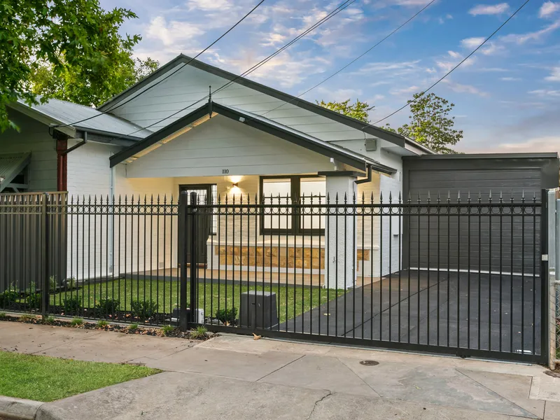 Near-City Character That Flips Its Mood To Stunning…