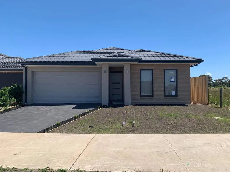 LOOK NO FURTHER THIS IS THE HOME FOR YOU!