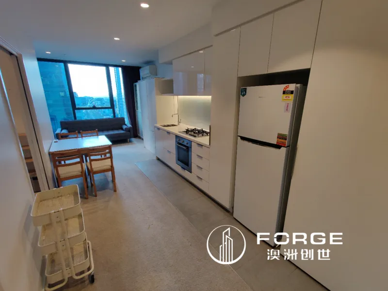 Furnished Apartment Near Melbourne Central Shopping Centre.