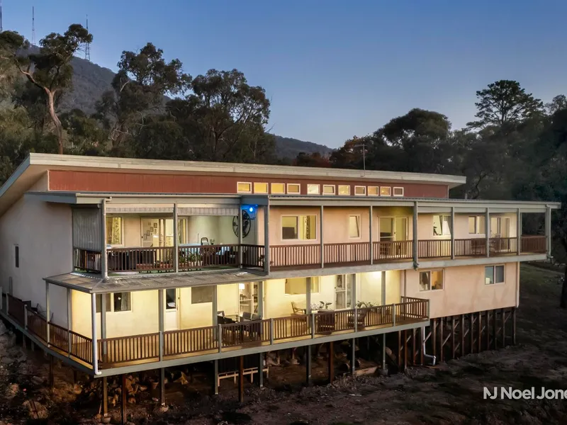 Straw Bale Residence, Multi-Gen Living On 5 Acres
