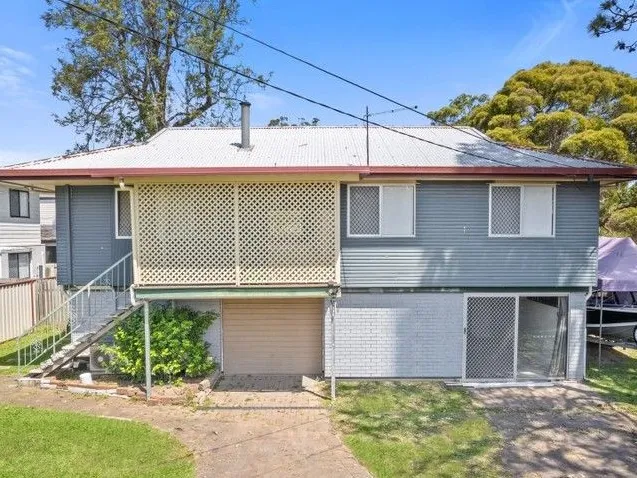 Two story Family Home Waiting for you