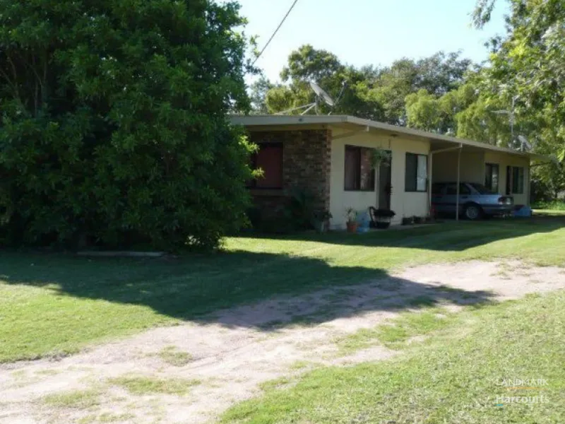 2 x 2 Bedroom Duplex - 6.24% Gross Return