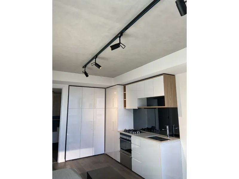 The Carlson Apartment- 1BED 1BATH | 1 MINUTE to Melbourne CENTRAL
