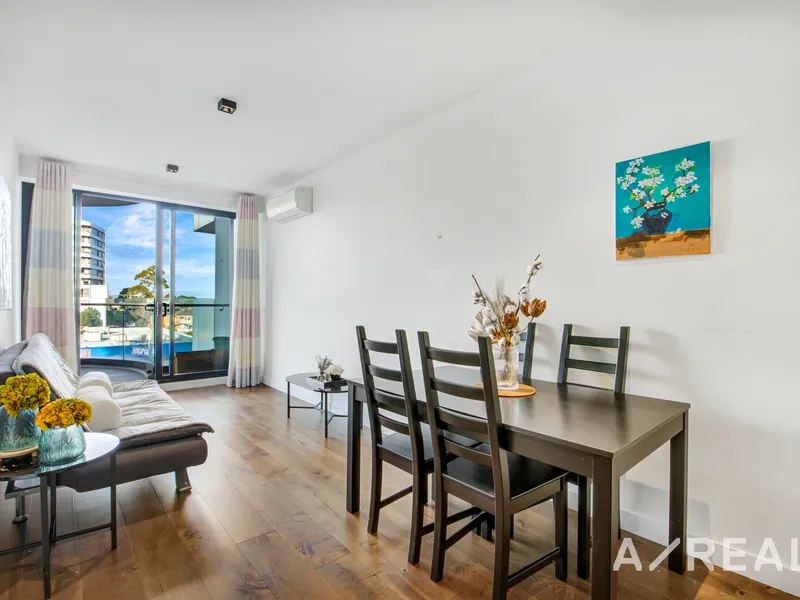 Modern Lifestyle Excellence Opposite Westfield