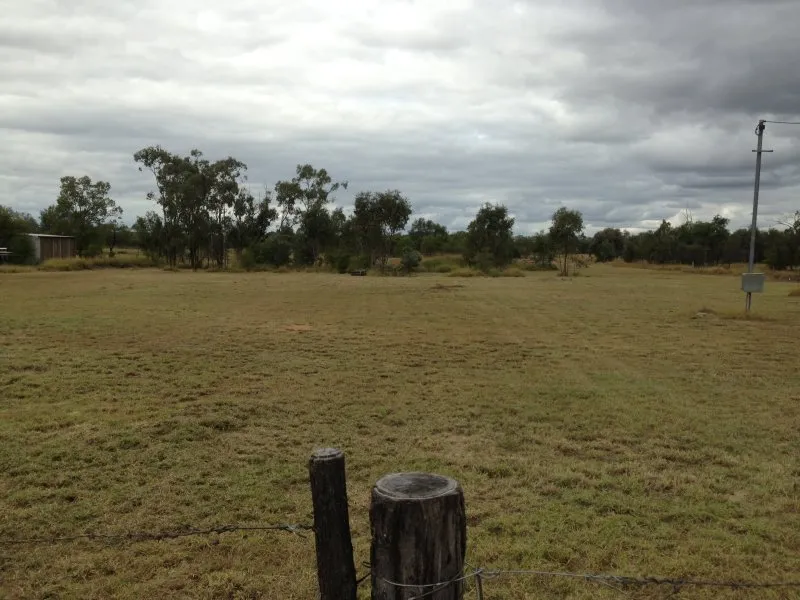 ACREAGE 3KM FROM TOWNSHIP 