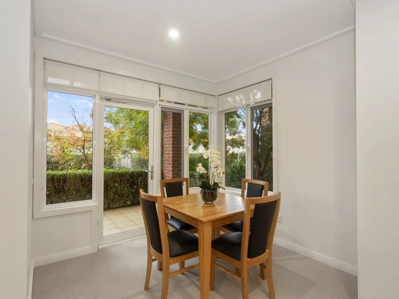 North facing villa with private entertainer's courtyard