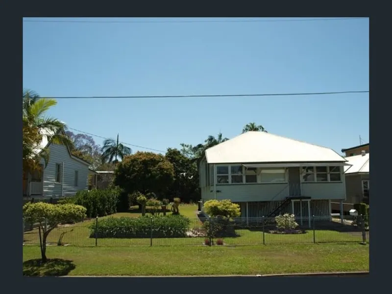 Renovator in Nundah