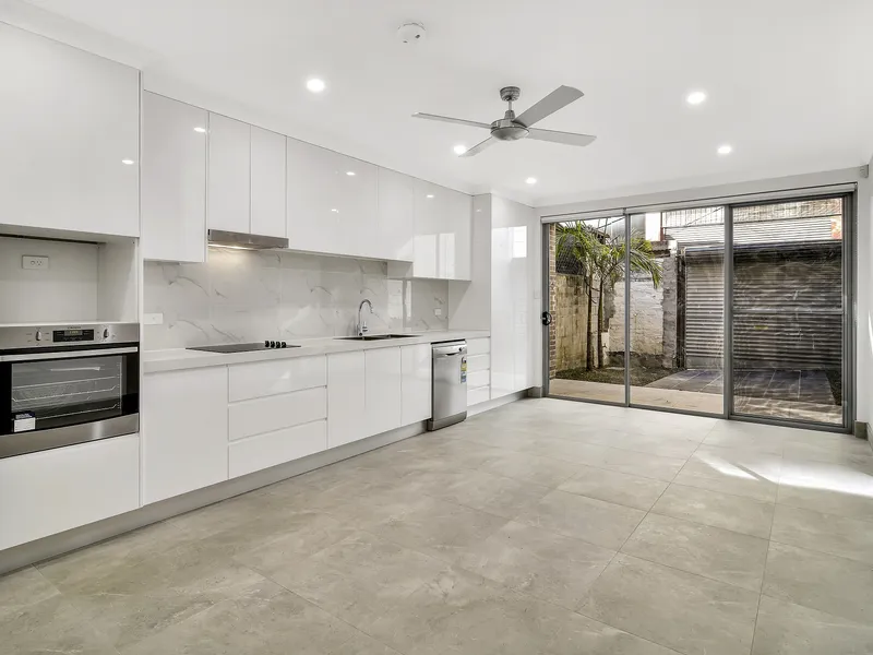 Stylishly Renovated Four Bedroom Terrace With Parking