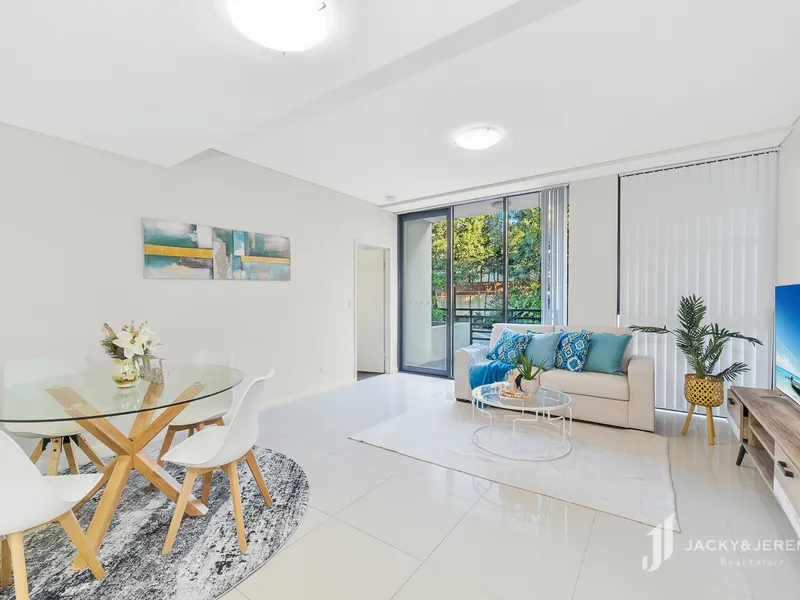 Spacious 2 Bedder with boutique Courtyard