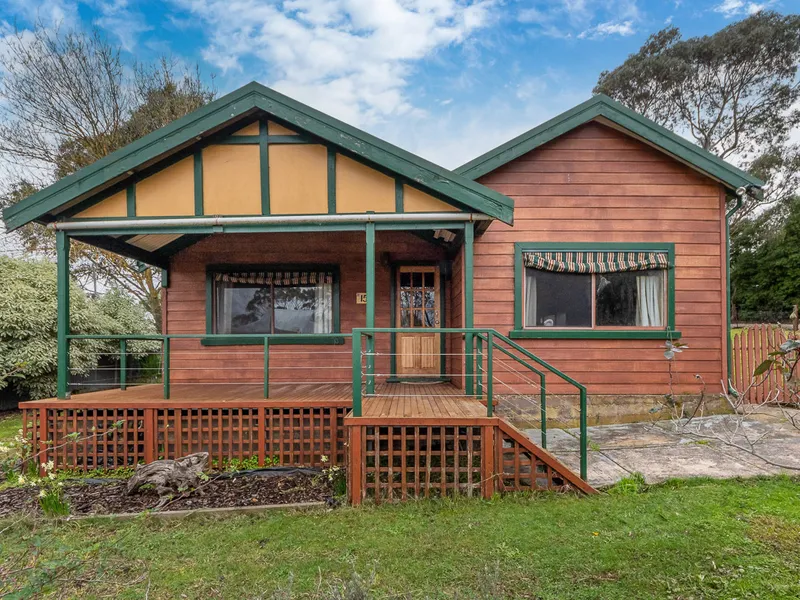 RENOVATED COTTAGE NESTLED IN ECHUNGA