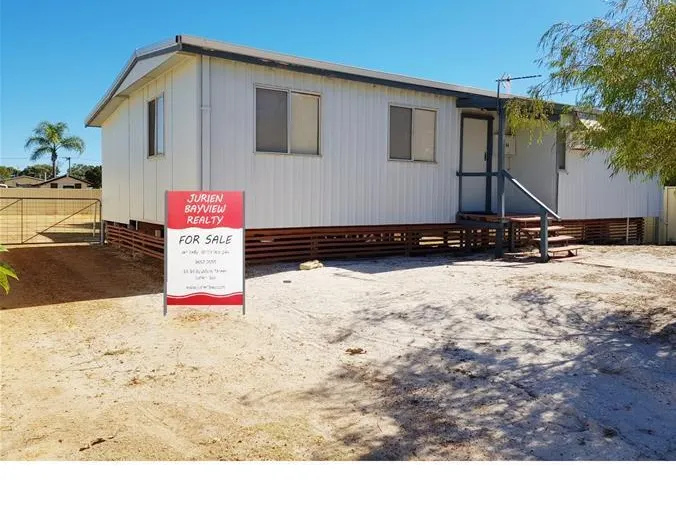 Great Holiday Home or Investment to develop   926m2