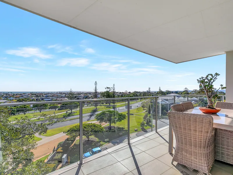 LAST CHANCE TO BUY - EXCEPTIONAL PENTHOUSE