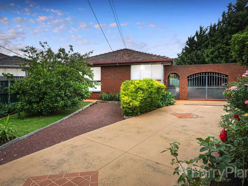 Perfectly positioned near all facility.