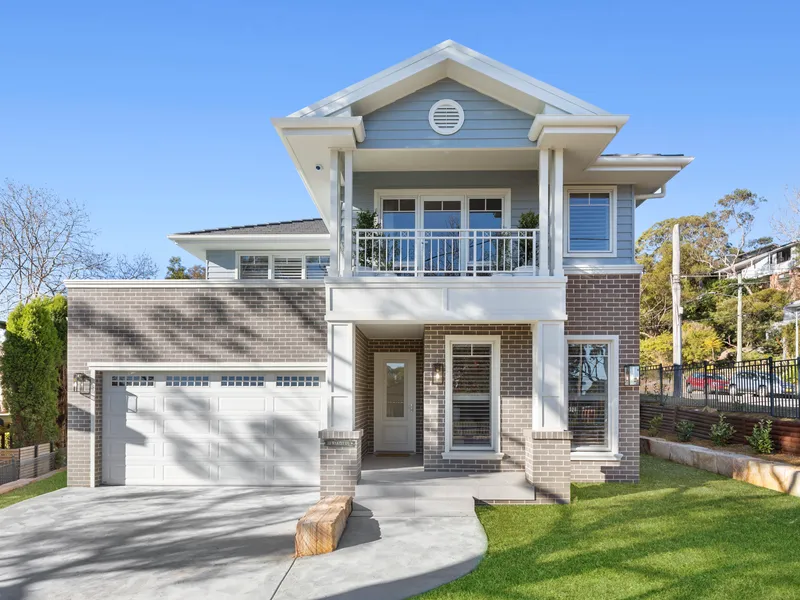 BRAND NEW LUXURY HAMPTONS HOME