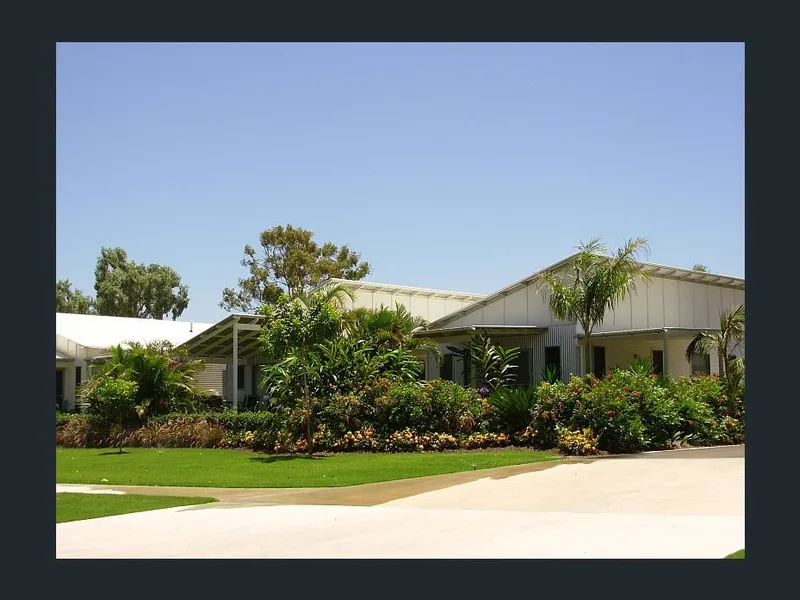 BEACHSIDE INVESTMENT - FULLY FURNISHED 