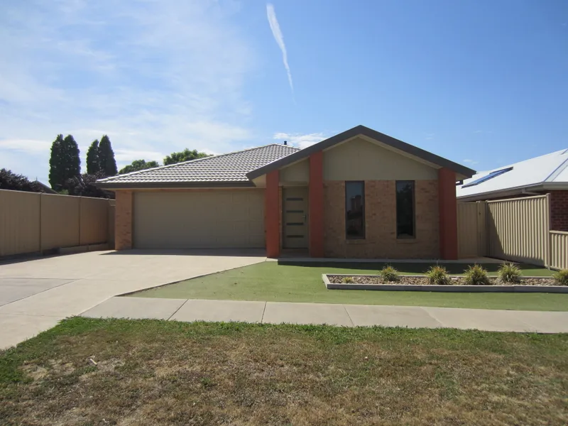 Executive 3 bedroom Home