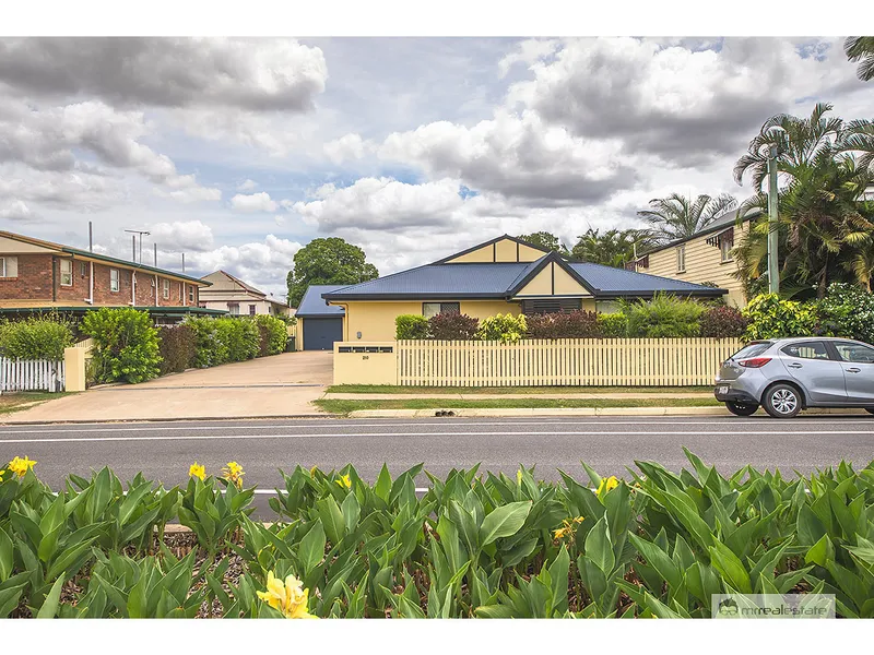 This immaculate 2 bedroom unit won’t last long
