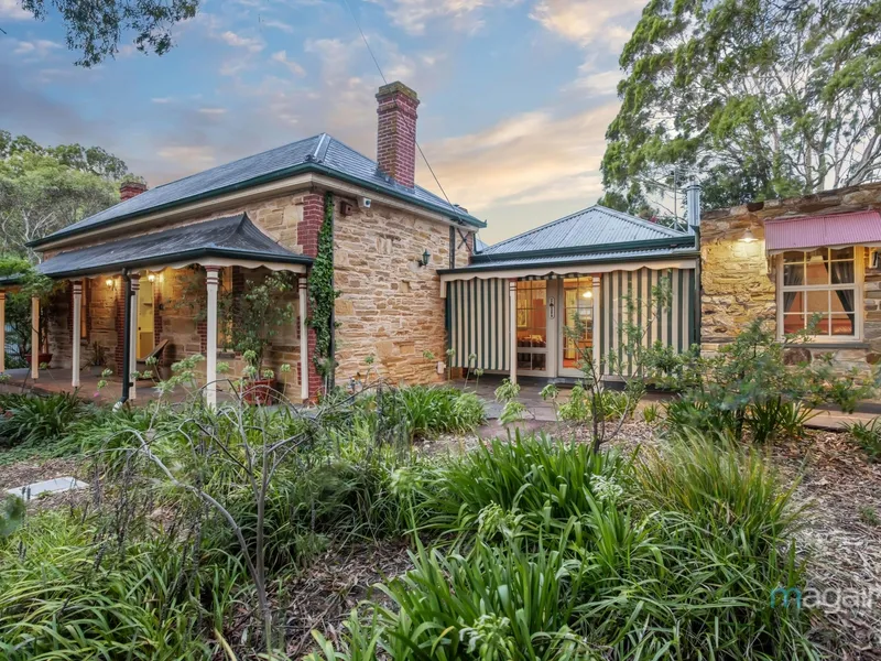 'Ty-Garth' - An amazing historical cottage located on a 1,852m2 allotment in the heart of the Willunga township...