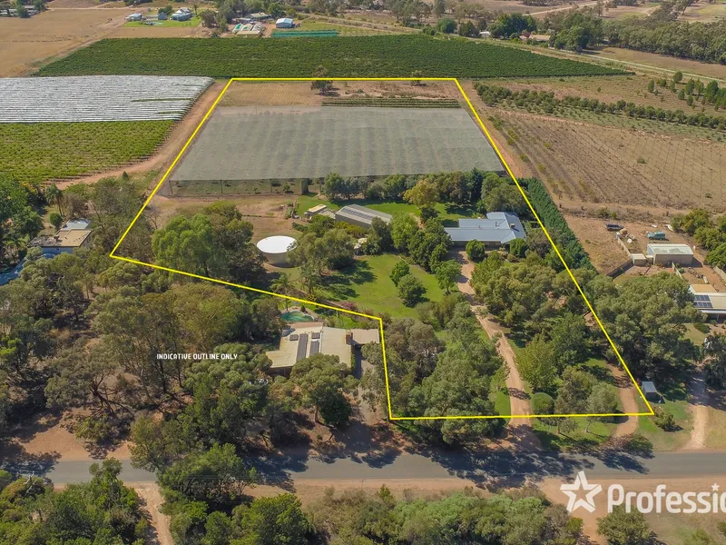 Irymple Hobby Farm Paradise on 3.37 Ha