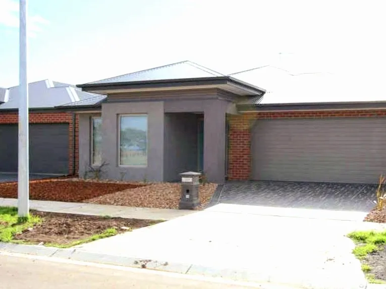 Charming Family Appeal in peaceful locale!