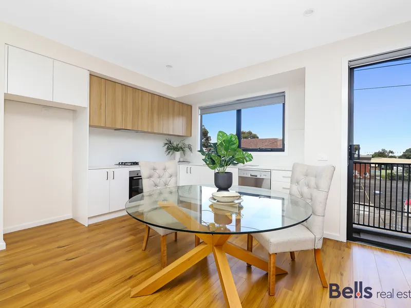 Dazzling Brand New Townhouse