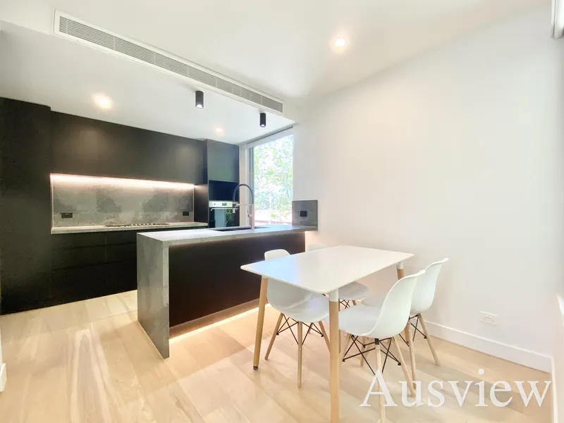 Near New Stunning Family Home with Tranquility & Convenience