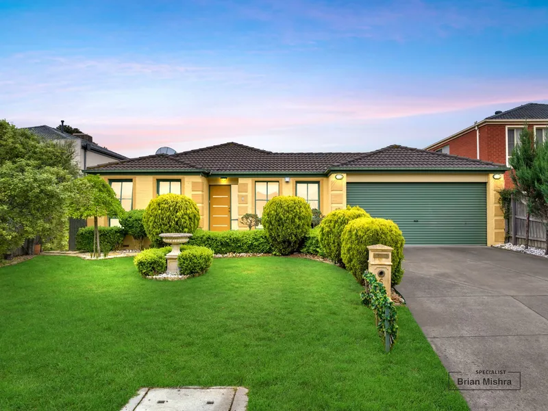 listedAS - Henley built home with 5 bedrooms and 3 living areas