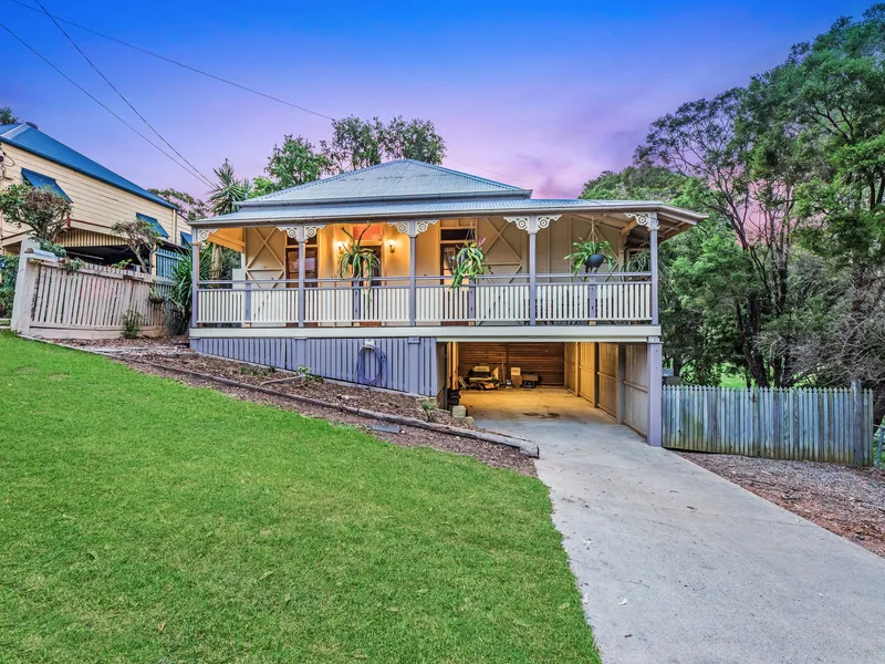 Character Charmer With Huge Deck And Lush Views