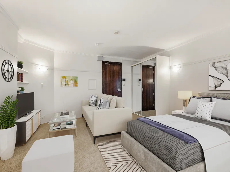 Oversized Unfurnished Spacious Studio