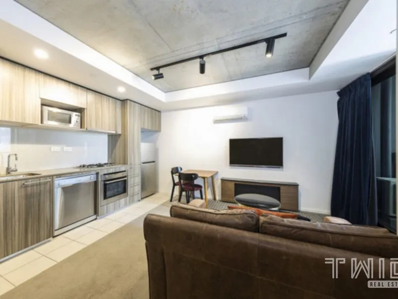 One bedroom apartment @ Melbourne CBD