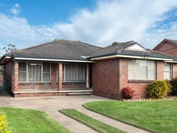 THREE ROOMS AVAILBALE - Share Accomodation - Quiet, Central Location in JESMOND!